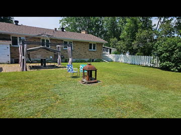 Homestay for rent in Trois-Rivières - photo 12: Garden-12