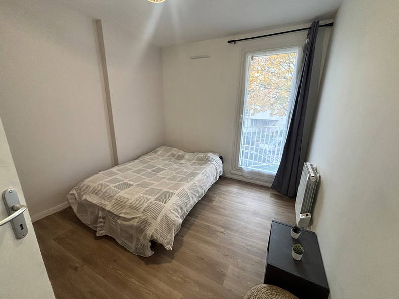 Habitación En Casa Del Anfitrión Rosny-sous-Bois 677004-5