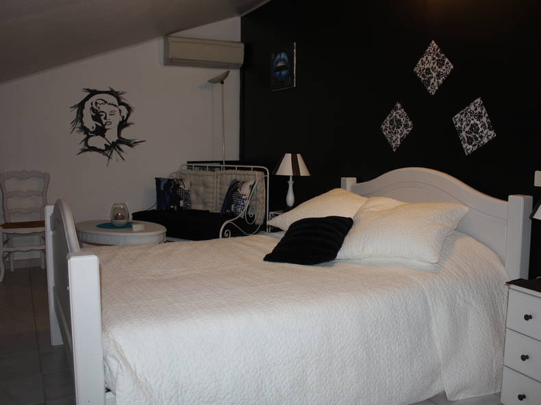 Hospedagem Em Casa De Família Sérignan-du-Comtat 102169-4