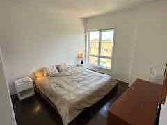 Chambre chez l'habitant à louer à Montréal - photo 2 : chambre-2