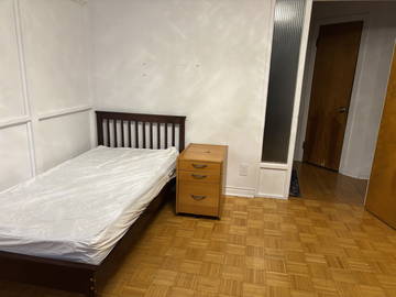 Colocation à louer à Montréal - photo 3 : chambre-3