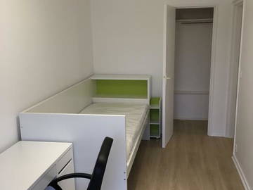 Room For Rent Cergy 167175