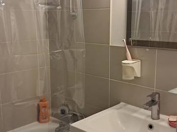 Colocation à louer à Cergy - photo 9 : salle de bain-9