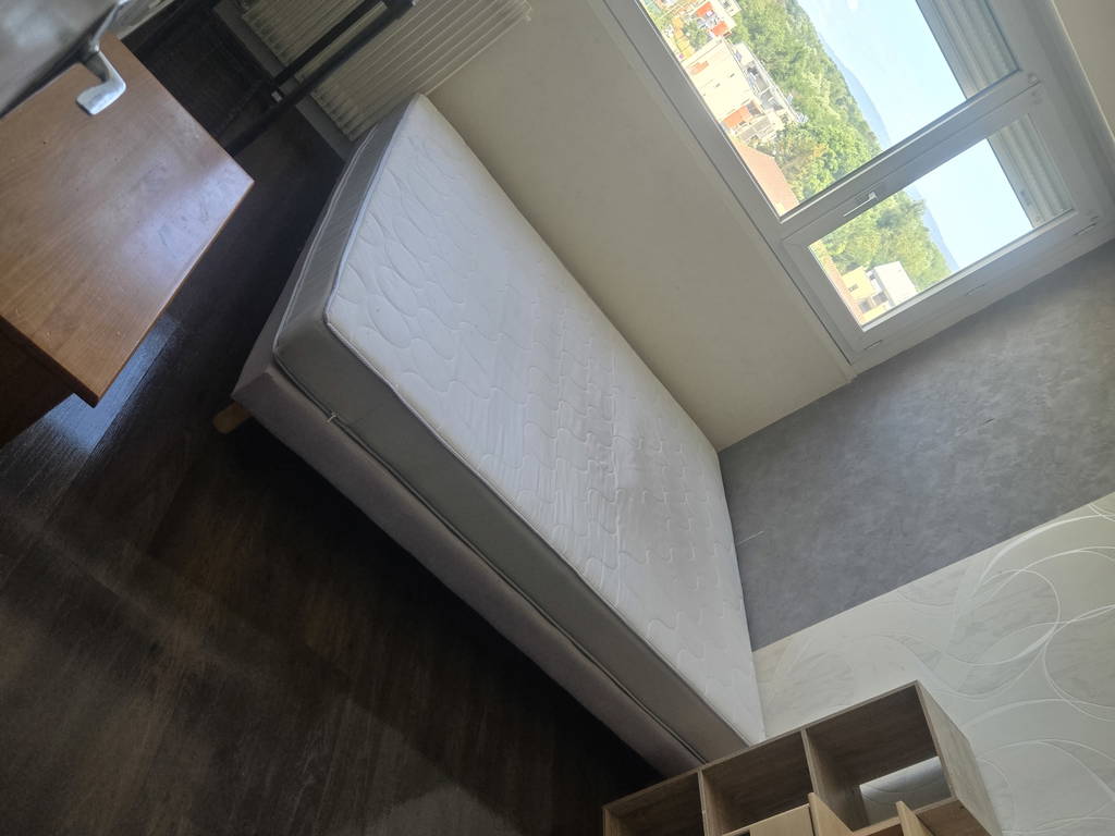Habitación En Casa Del Anfitrión Bourg-en-Bresse 667418-1