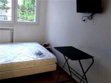 Roomlala | 2 Colocations Pour Femme