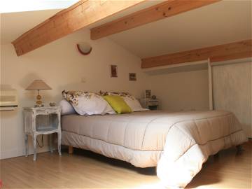 Room For Rent Peyrolles-En-Provence 83153-1