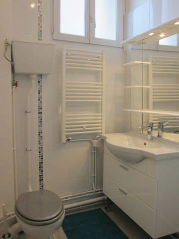 Onafhankelijke Studio Puteaux 48249