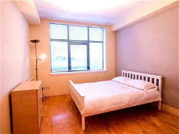 Roomlala | 2 Luxury Double Room In Aldgate East
