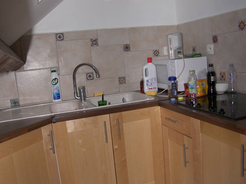 Entire Home Antony 74912-2