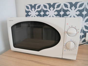 Logement entier à louer à Reyrieux - photo 8 : autre pièce-8