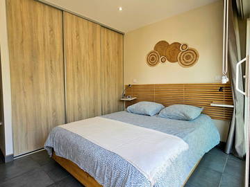 Logement entier à louer à Reyrieux - photo 16 : chambre-16