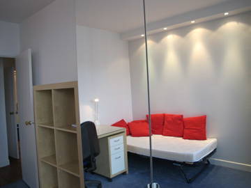 Roomlala | 2 pokoje dla studentów niepalących w L