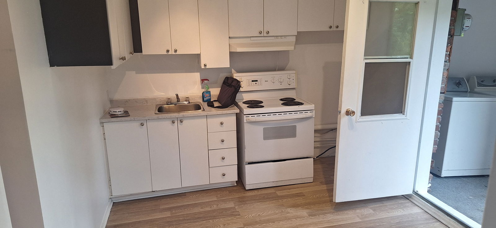 Colocação Montréal 604875