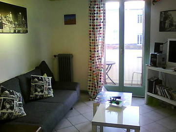 Roomlala | 2 Room Apartment For Rent In A Quiet Area - Wifi