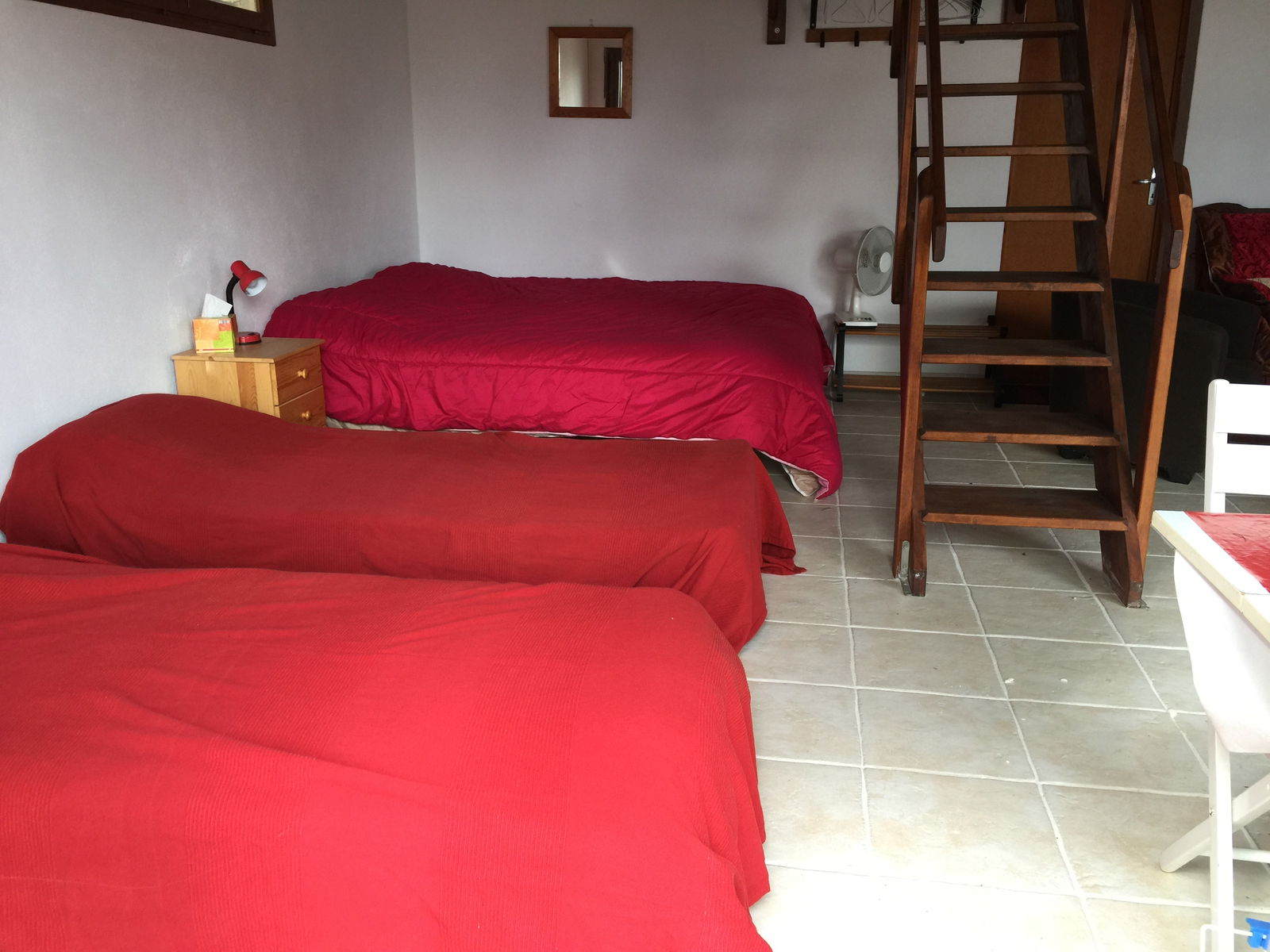 Homestay Estézargues 94274