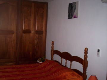 Room For Rent Petit-Bourg 45637