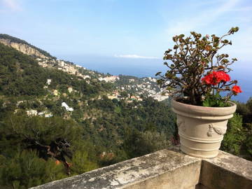 Roomlala | 2 rooms, garden, near Monaco, sea view