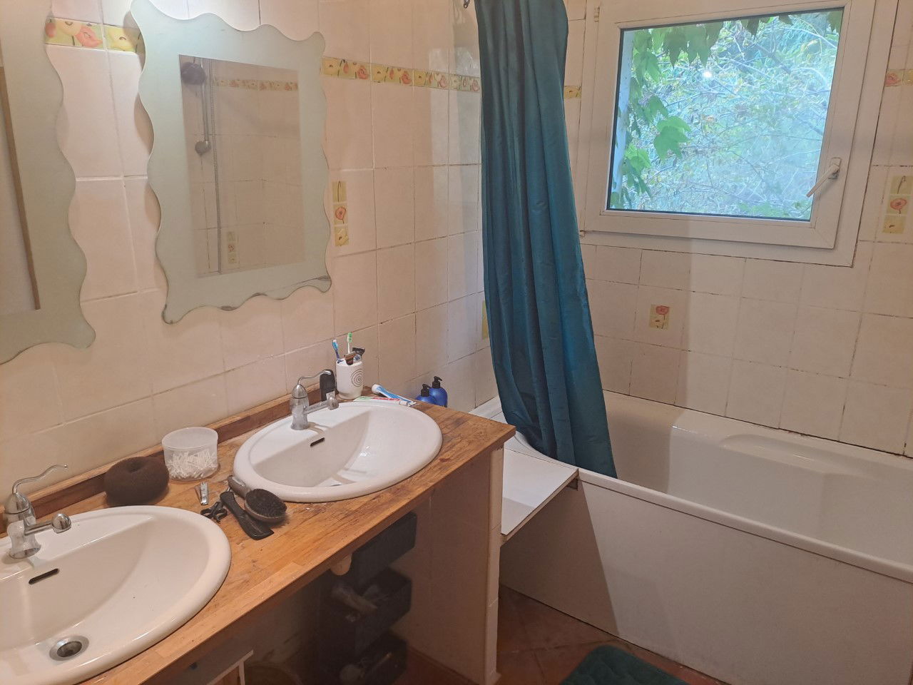 Kolokation Champcevinel 261779