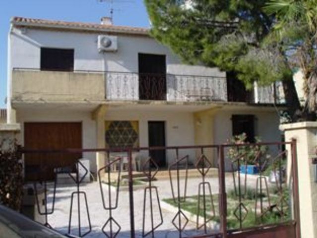 Colocation Arles 12014