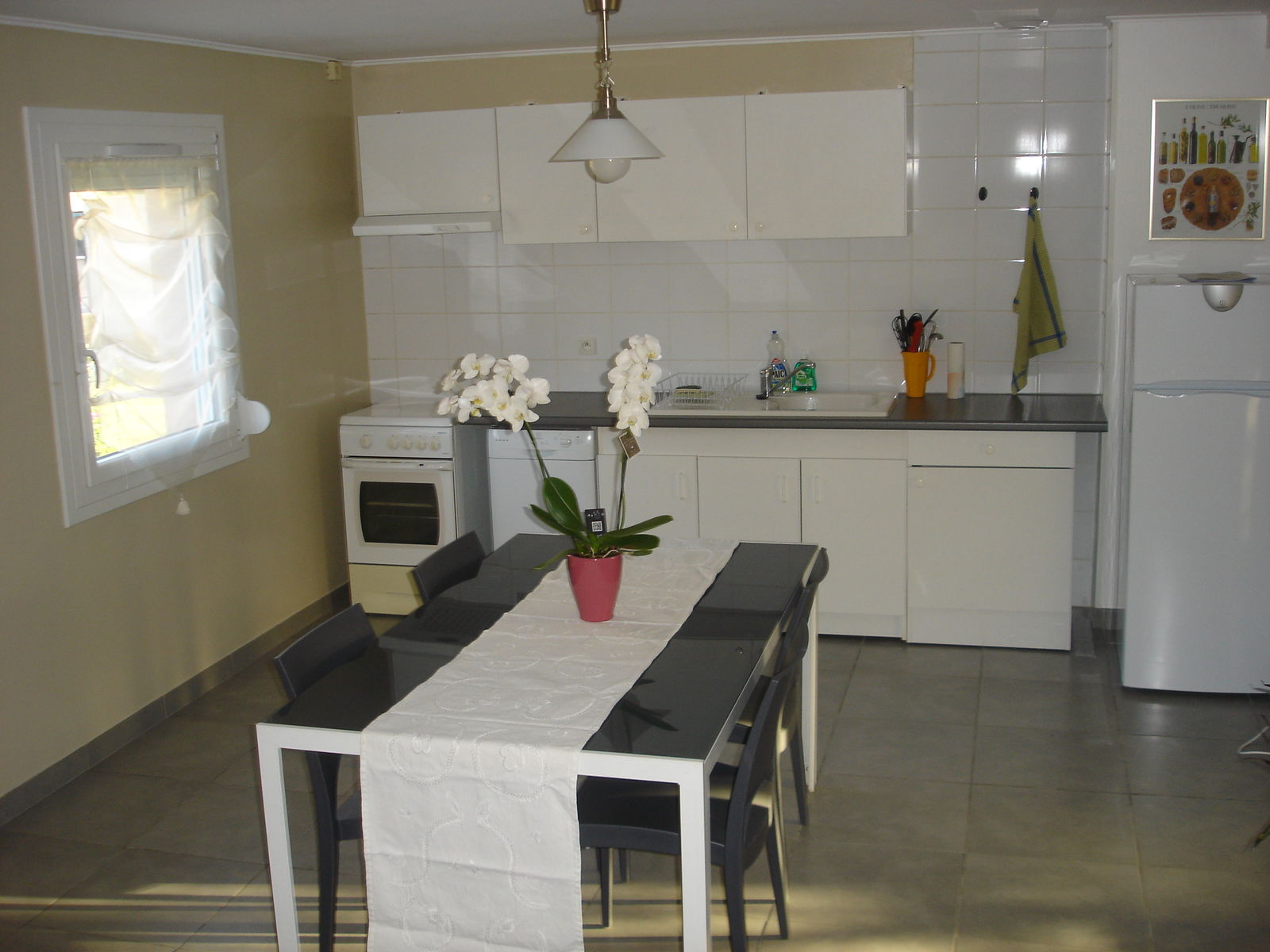 Onofhängeg Studio Dijon 76202