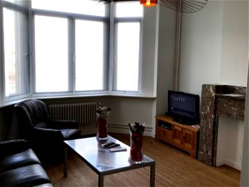 Roomlala | 2 Schöne Zimmer Verfügbar In Einem Mitbewohner Von 4 Studenten