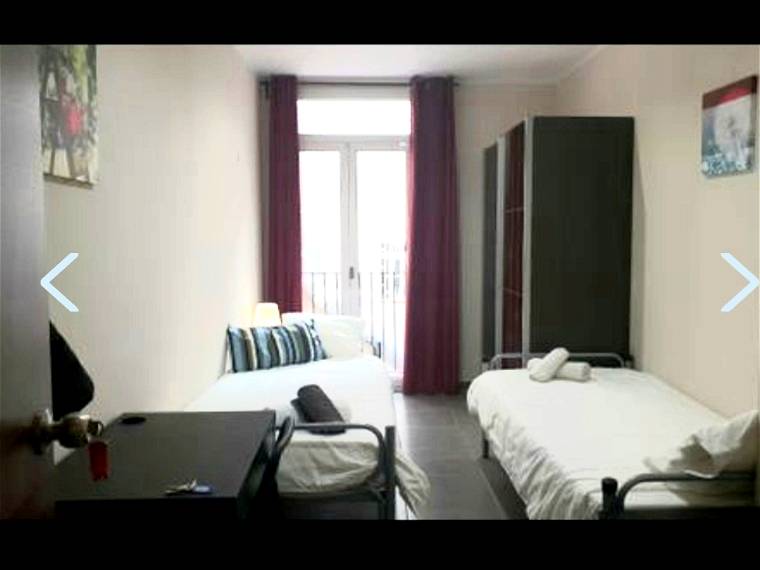 Room In The House Barcelona 233441-1