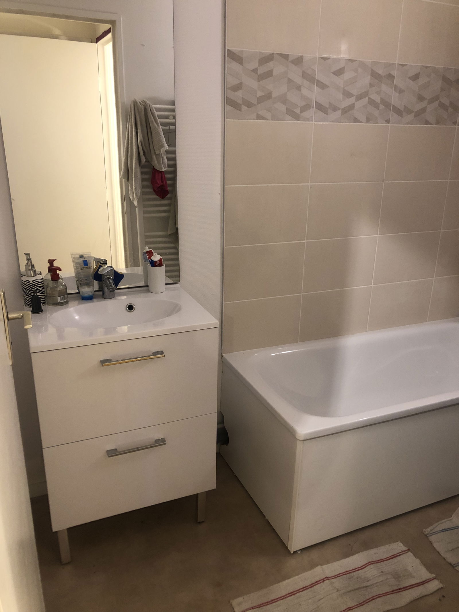 Gastekamers Savigny-le-Temple 394014