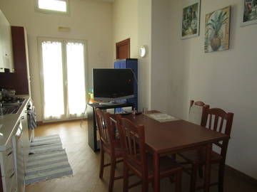 Room For Rent Bari 191254