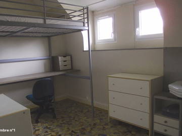 Roomlala | 2 sypialnie do wynajęcia w centrum Dijon
