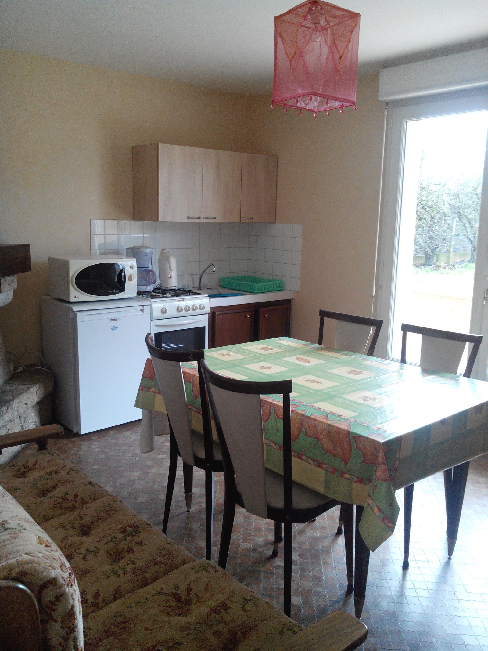Homestay Saint-Gilles 85082