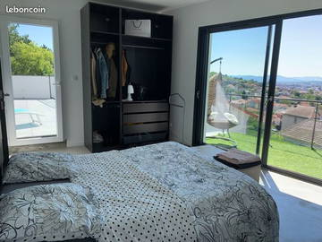 Roomlala | 2-Zimmer-Wohnung 55 M2 in einem Privathaus