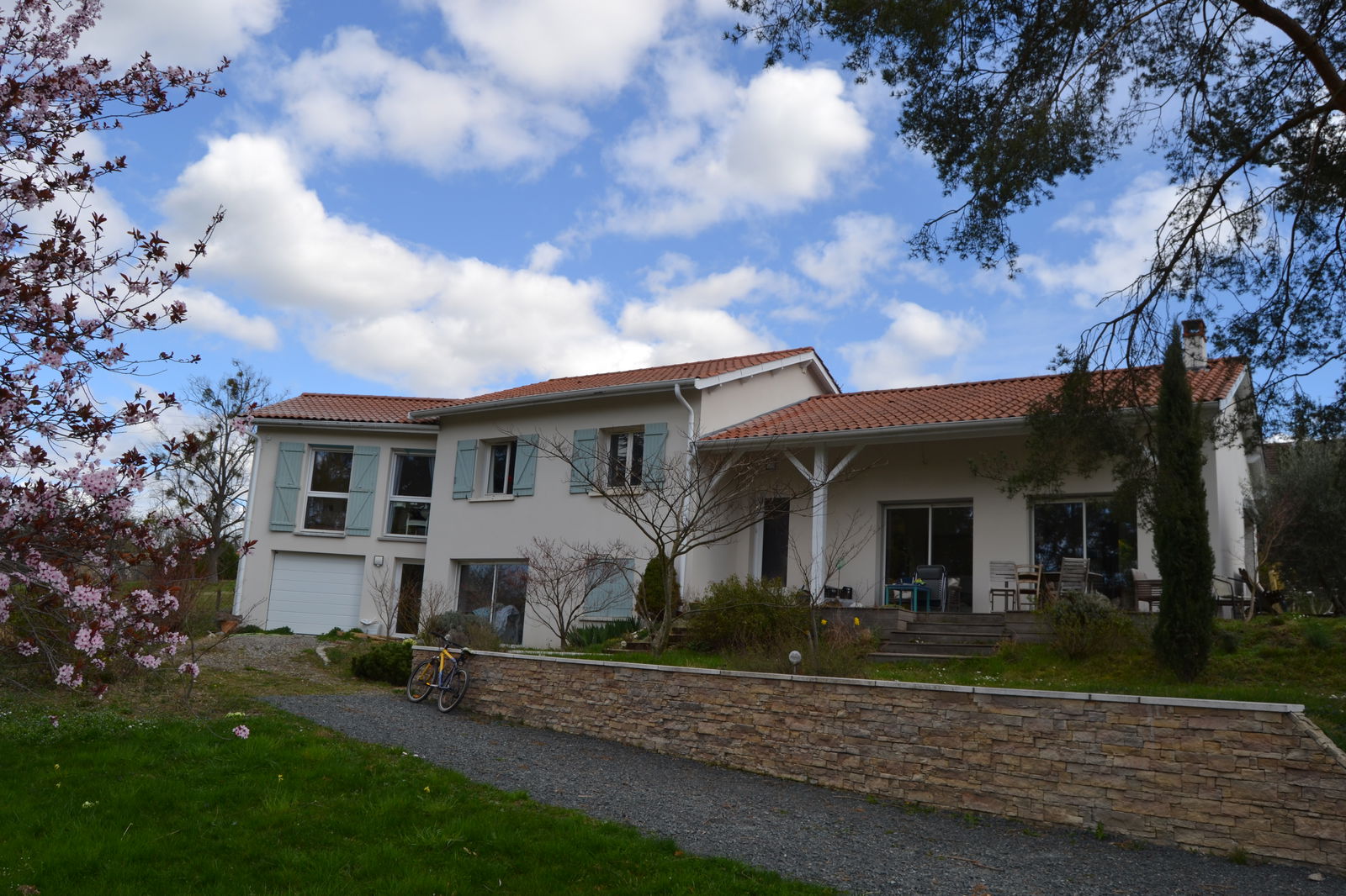 Gastfamilie Lentilly 394254