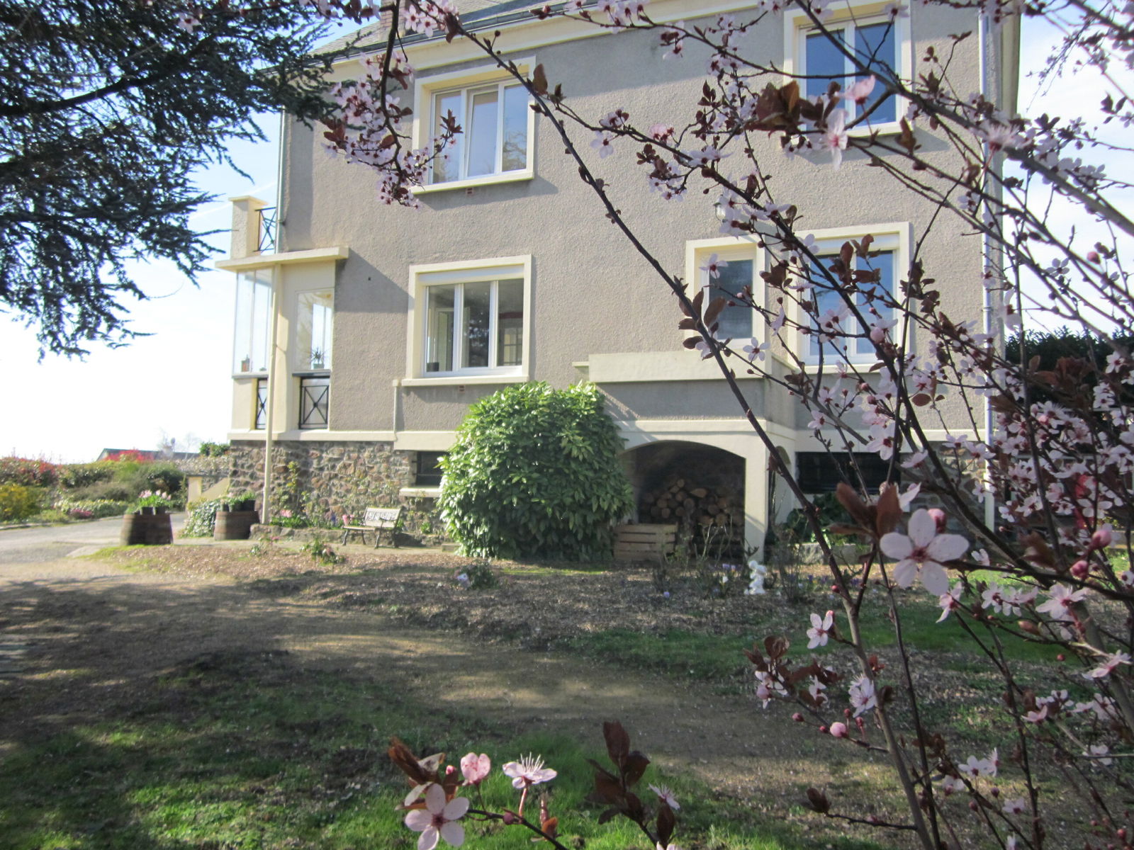 Gastgezin La Possonnière 69039