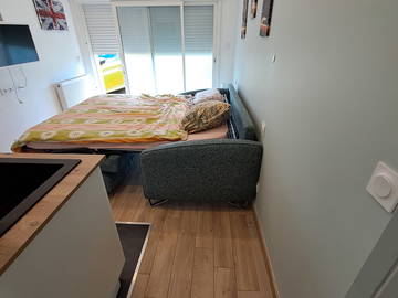 Roomlala | 20m² großes Zimmer, unabhängig mit Küche und Bad