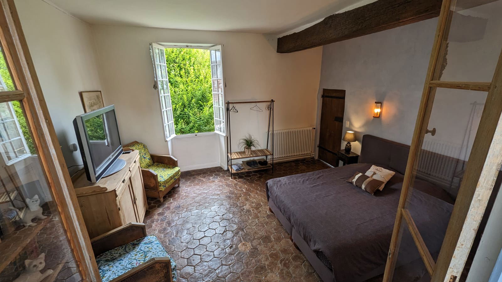 Homestay Montainville 268071