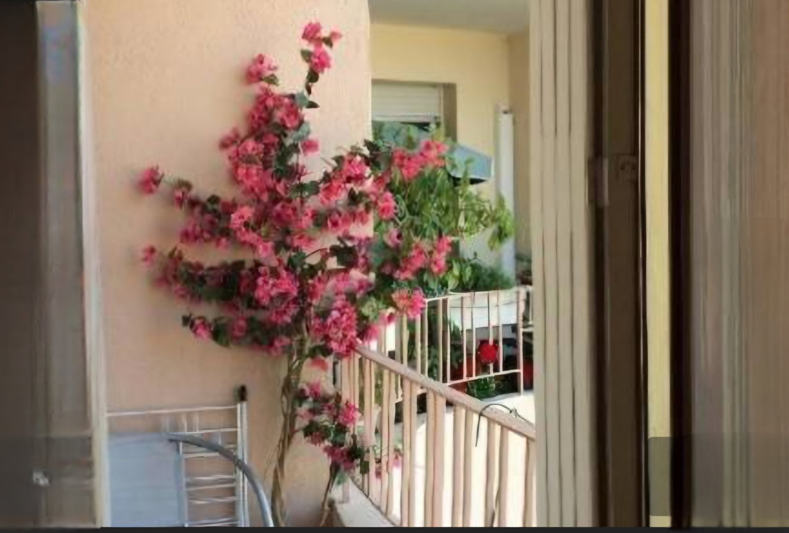 Entire Home Vallauris 53000