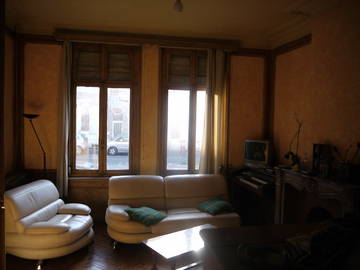 Roomlala | 250 m2 rezydencji do wynajęcia w Valenciennes 