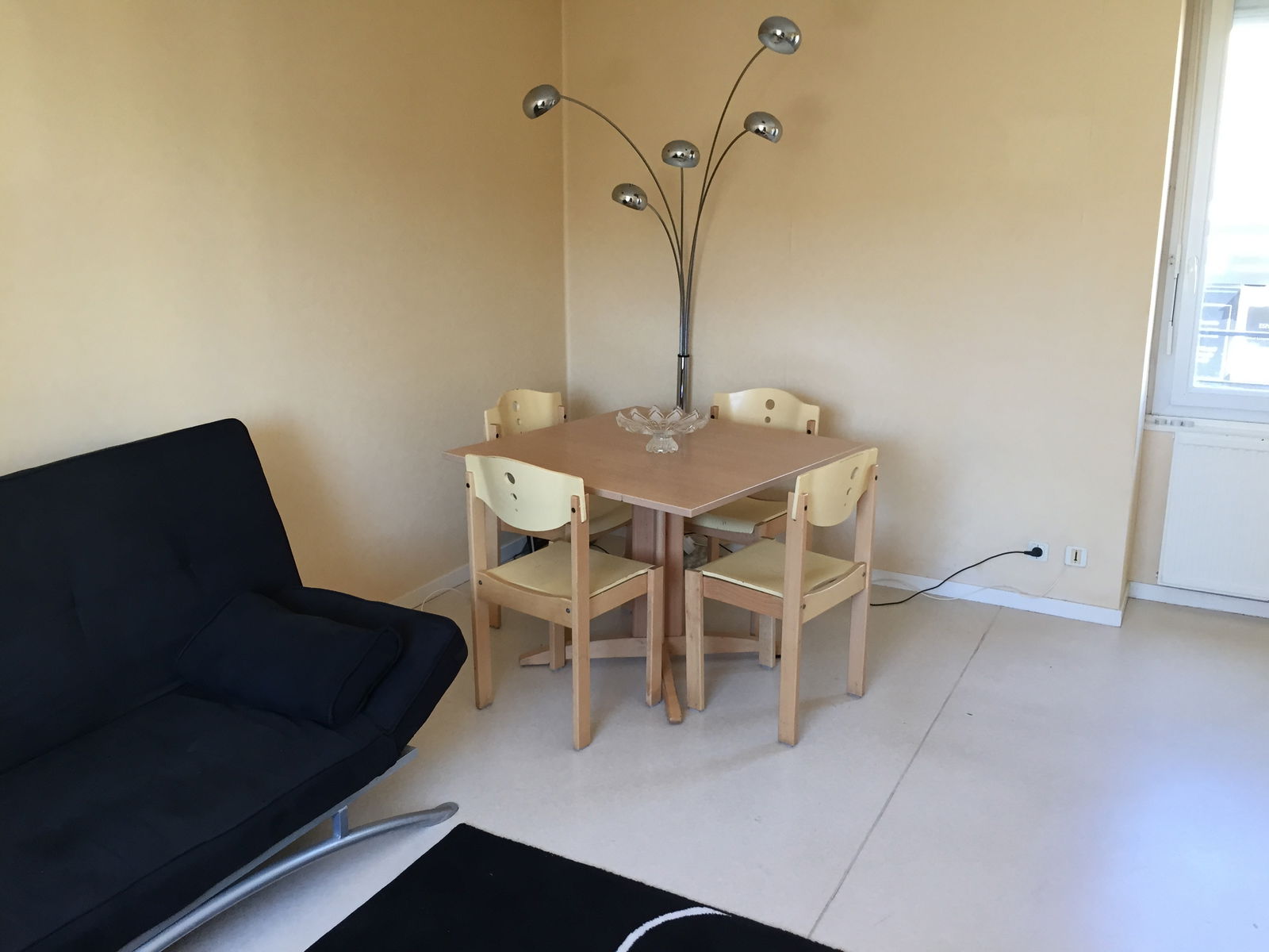 Oberoende Studio Lorient 101220