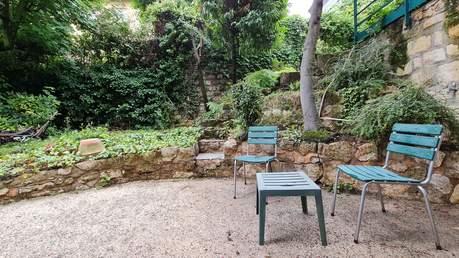 Logement Entier Issy-les-Moulineaux 245337