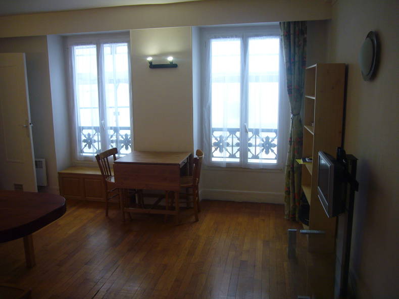 Logement Entier Paris 244696-2