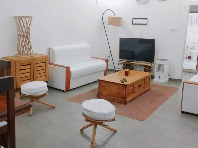 Entire Home Yaoundé 234445-1