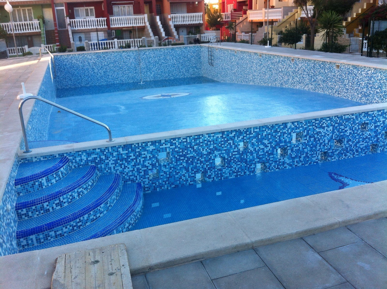 Independent Studio Valence 162779