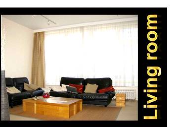 Roomlala | 3 Chambres à Coucher Disponibles Dans 270 M².
