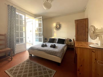 Homestay for rent in Lagord - photo 8 : Bedroom-8