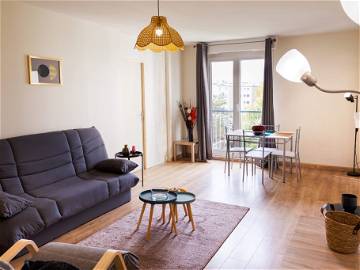 Roomlala | 3 chambres en colocation