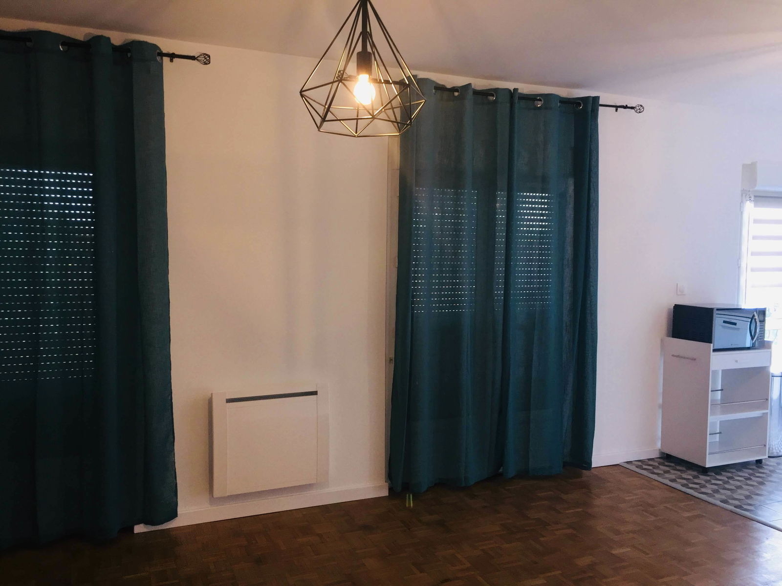 Itsenäinen Studio Albi 228802