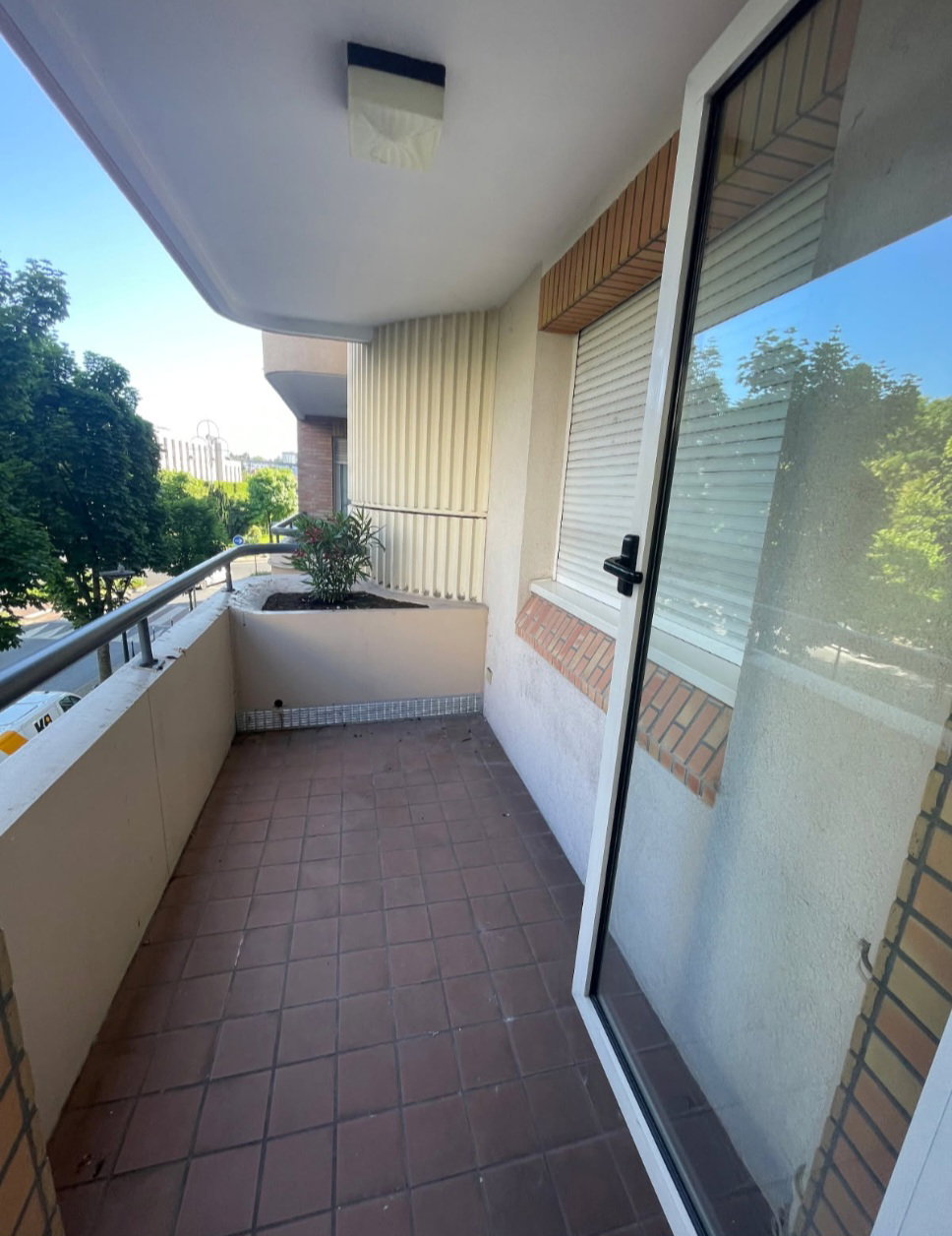 Kolokacja Saint-Gratien 596000