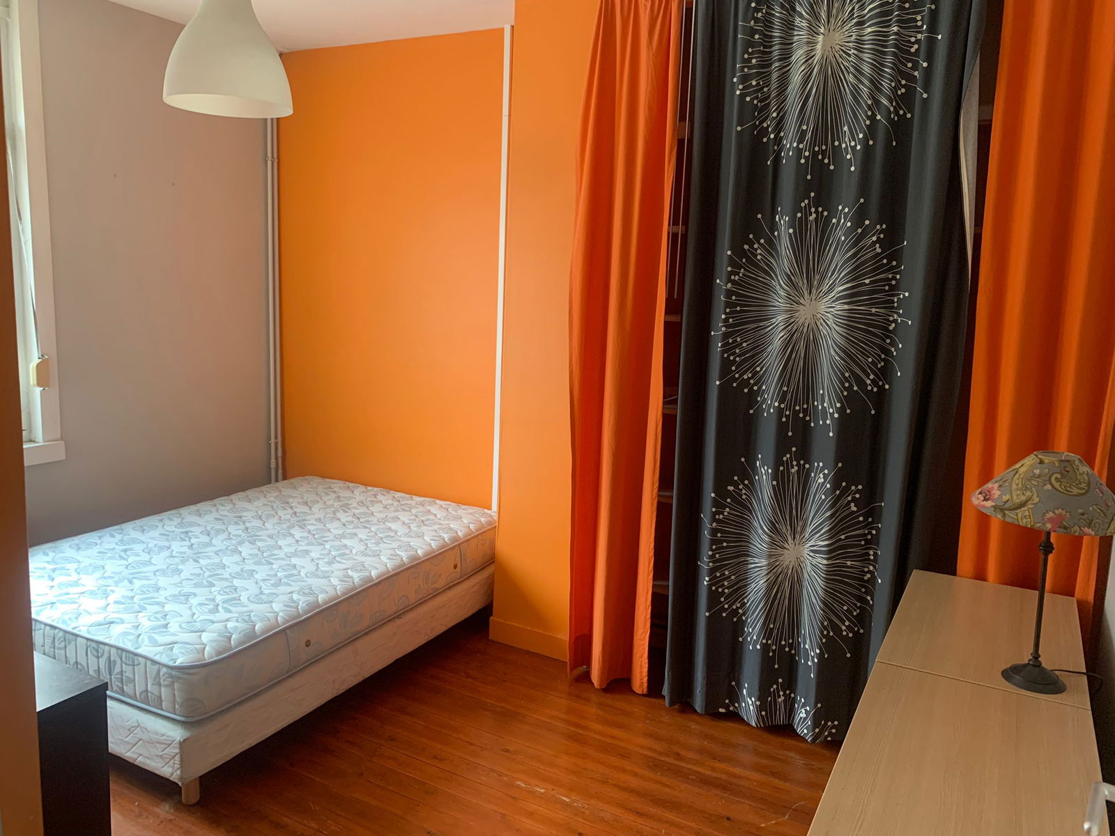 Colocação Villeneuve-d'Ascq 482017