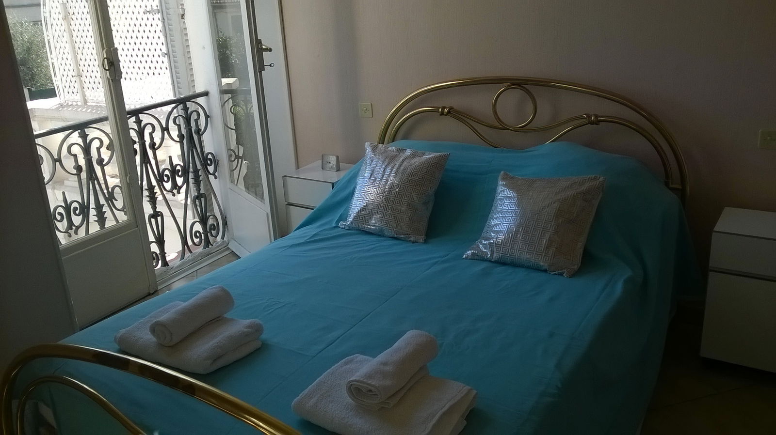 Unabhängiges Studio Cannes 89750