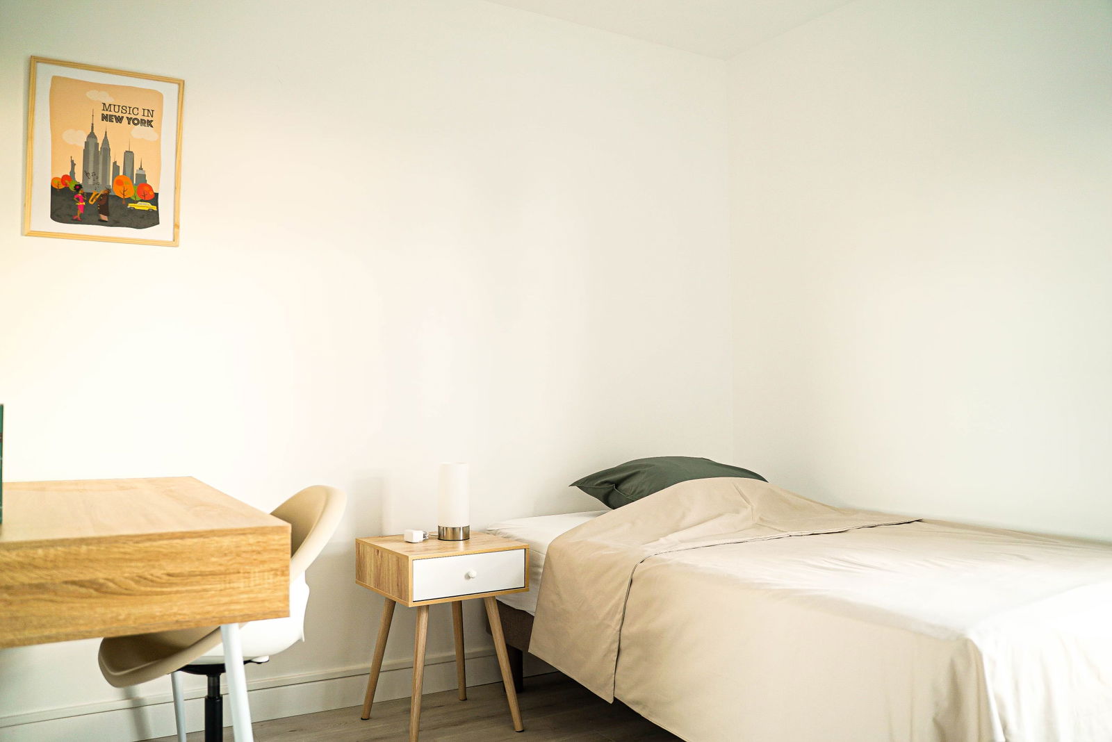 Kolokation Évry-Courcouronnes 263105